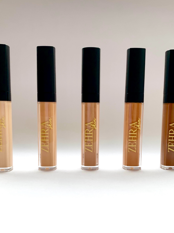 Correcteur liquide à couvrance totale